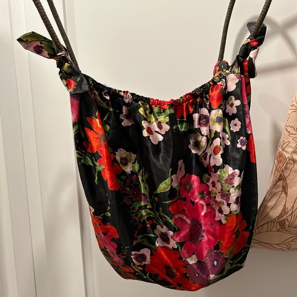 Vintage Floral Satin Hobo Shoulder Bag purse patterned ferragamo - Picture 2 of 5